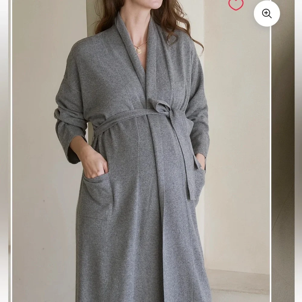 100% CASHMERE ROBE - Picture 4 of 5
